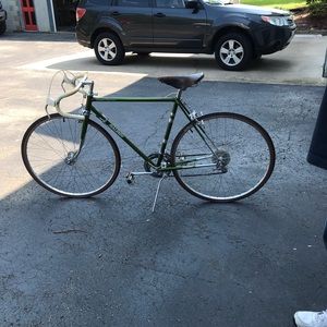 Dodge tail gate Fits 02 to 08 Dodge ram